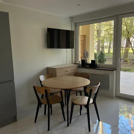 Sosna Z Basenem W Blue Mare, * Łukęcin