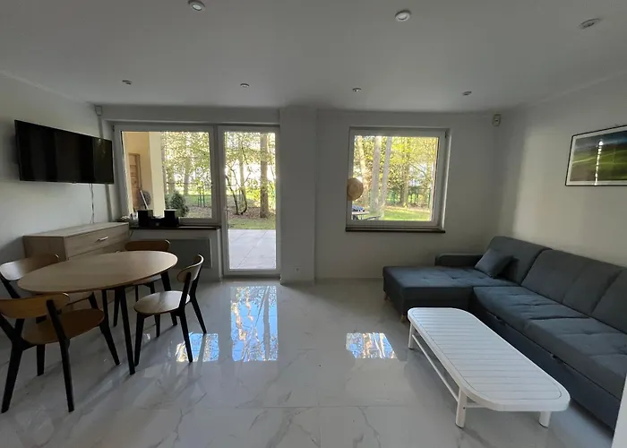 Sosna Z Basenem W Blue Mare, * Łukęcin